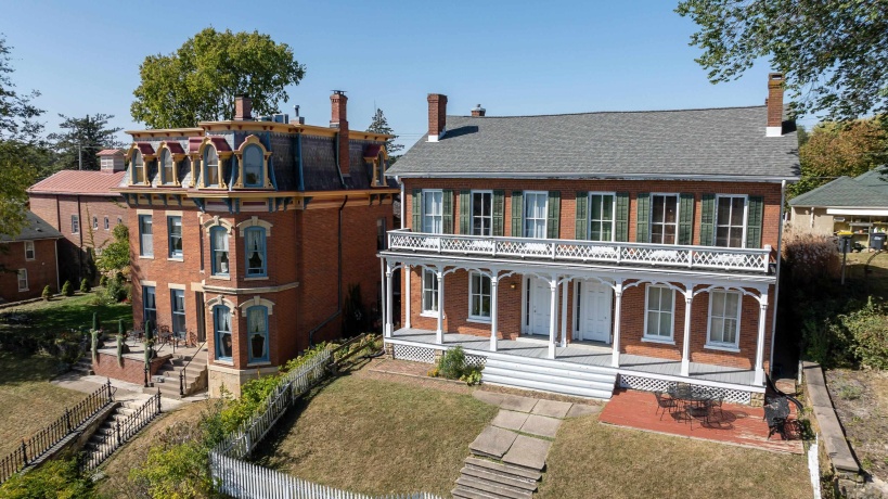 209 Prospect, GALENA, Illinois 61036, ,2 Units,For Sale,Prospect,202604033