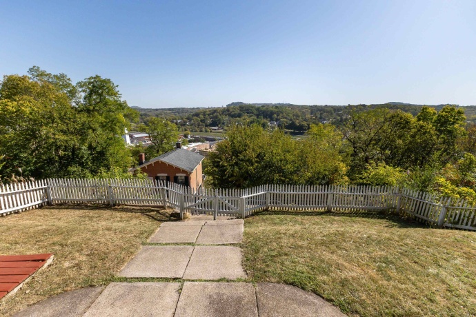 209 Prospect, GALENA, Illinois 61036, ,2 Units,For Sale,Prospect,202604033