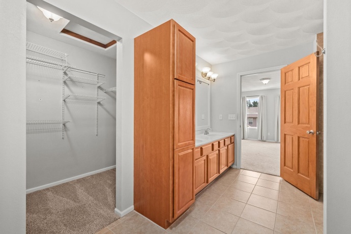 2939 Vaughndale, MACHESNEY PARK, Illinois 61115, 3 Bedrooms Bedrooms, ,2 BathroomsBathrooms,House,For Sale,Vaughndale,202604037