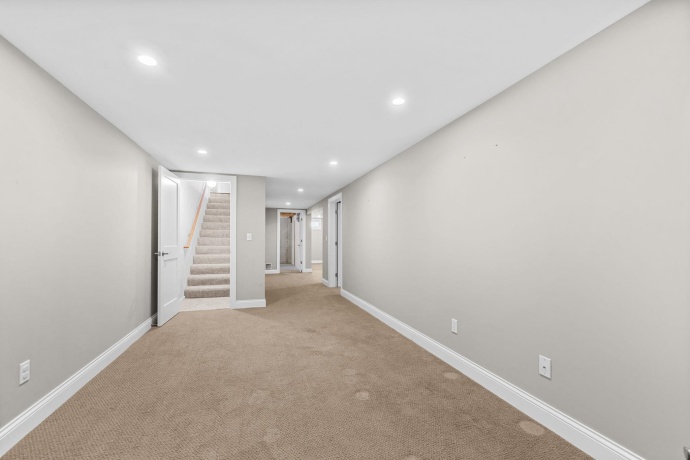 2939 Vaughndale, MACHESNEY PARK, Illinois 61115, 3 Bedrooms Bedrooms, ,2 BathroomsBathrooms,House,For Sale,Vaughndale,202604037