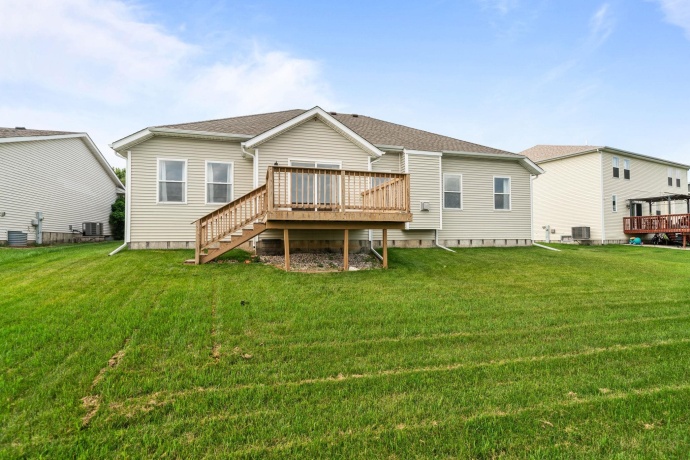 2939 Vaughndale, MACHESNEY PARK, Illinois 61115, 3 Bedrooms Bedrooms, ,2 BathroomsBathrooms,House,For Sale,Vaughndale,202604037