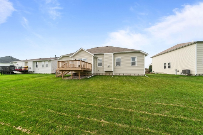 2939 Vaughndale, MACHESNEY PARK, Illinois 61115, 3 Bedrooms Bedrooms, ,2 BathroomsBathrooms,House,For Sale,Vaughndale,202604037