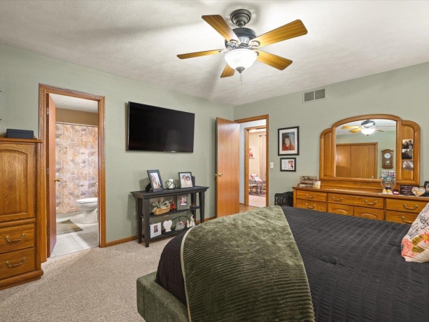 6322 Tudor, LOVES PARK, Illinois 61111, 3 Bedrooms Bedrooms, ,2 BathroomsBathrooms,House,For Sale,Tudor,202604045