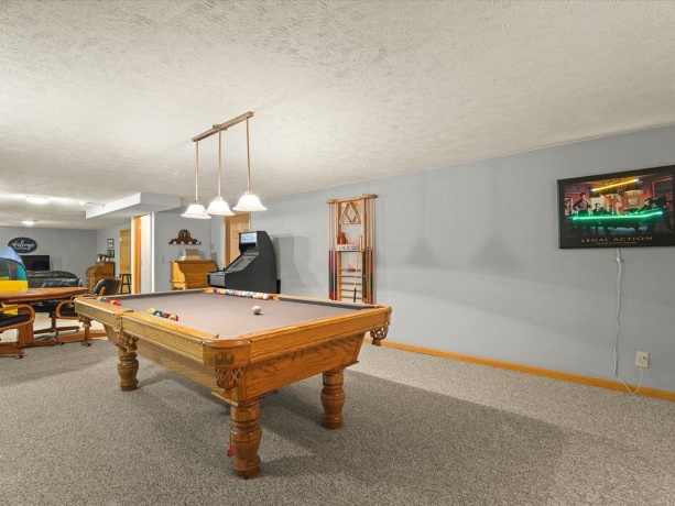 6322 Tudor, LOVES PARK, Illinois 61111, 3 Bedrooms Bedrooms, ,2 BathroomsBathrooms,House,For Sale,Tudor,202604045