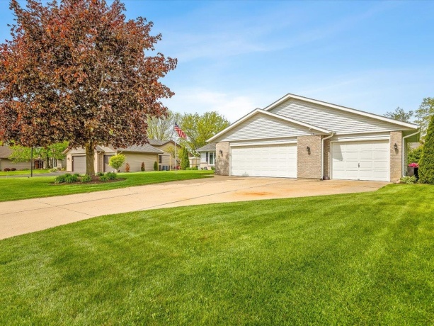 6322 Tudor, LOVES PARK, Illinois 61111, 3 Bedrooms Bedrooms, ,2 BathroomsBathrooms,House,For Sale,Tudor,202604045