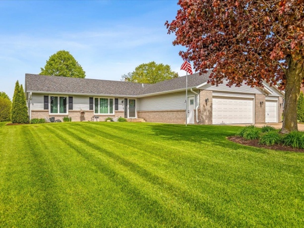 6322 Tudor, LOVES PARK, Illinois 61111, 3 Bedrooms Bedrooms, ,2 BathroomsBathrooms,House,For Sale,Tudor,202604045