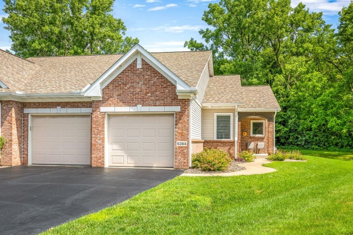 6364 PARKS EDGE, LOVES PARK, Illinois 61111, 3 Bedrooms Bedrooms, ,3 BathroomsBathrooms,Condominium,For Sale,PARKS EDGE,202604044
