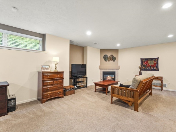 6364 PARKS EDGE, LOVES PARK, Illinois 61111, 3 Bedrooms Bedrooms, ,3 BathroomsBathrooms,Condominium,For Sale,PARKS EDGE,202604044