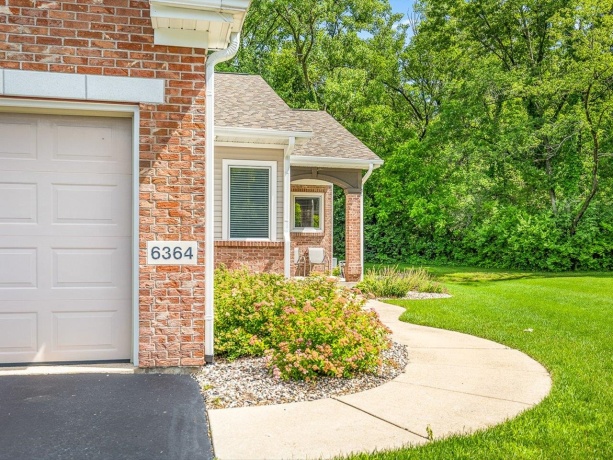 6364 PARKS EDGE, LOVES PARK, Illinois 61111, 3 Bedrooms Bedrooms, ,3 BathroomsBathrooms,Condominium,For Sale,PARKS EDGE,202604044