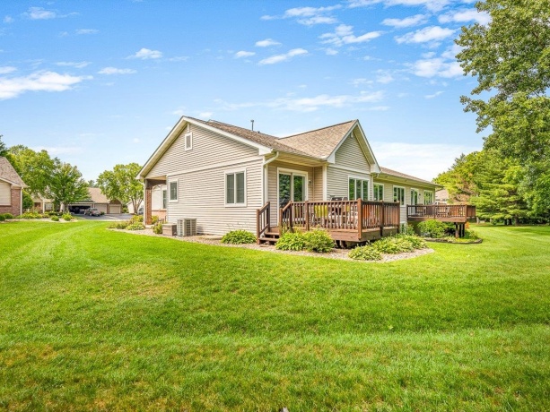 6364 PARKS EDGE, LOVES PARK, Illinois 61111, 3 Bedrooms Bedrooms, ,3 BathroomsBathrooms,Condominium,For Sale,PARKS EDGE,202604044
