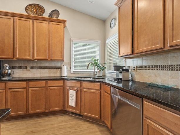 6364 PARKS EDGE, LOVES PARK, Illinois 61111, 3 Bedrooms Bedrooms, ,3 BathroomsBathrooms,Condominium,For Sale,PARKS EDGE,202604044
