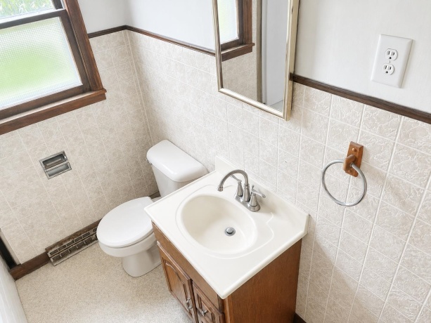 308 Logan, FORRESTON, Illinois 61030, 3 Bedrooms Bedrooms, ,1 BathroomBathrooms,House,For Sale,Logan,202604049