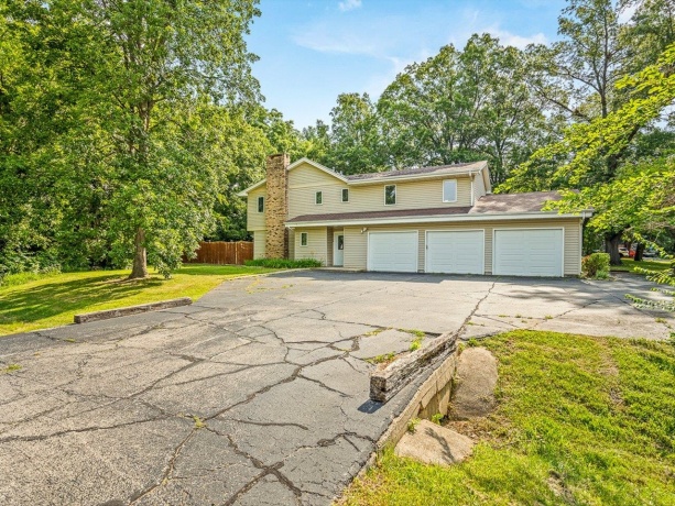 6538 Coachlite, LOVES PARK, Illinois 61111, 4 Bedrooms Bedrooms, ,2 BathroomsBathrooms,House,For Sale,Coachlite,202604051