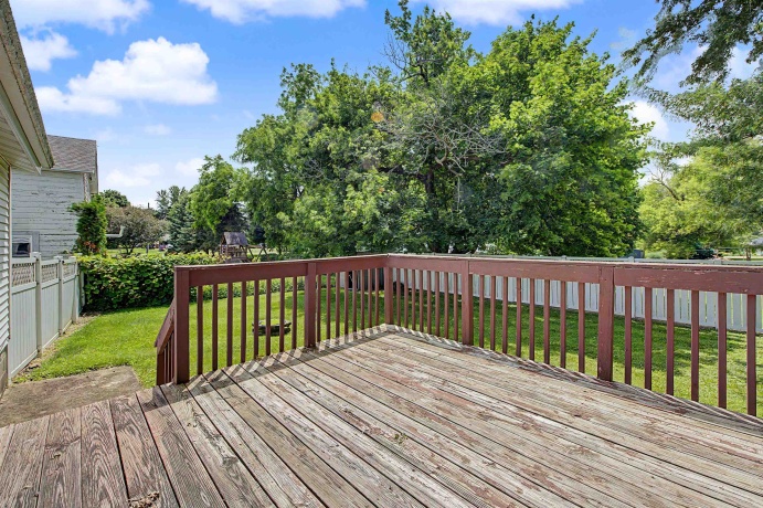 113 Beebe, WARREN, Illinois 61087, 3 Bedrooms Bedrooms, ,2 BathroomsBathrooms,House,For Sale,Beebe,202604052
