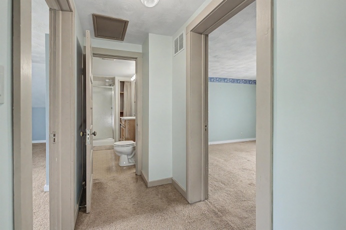 113 Beebe, WARREN, Illinois 61087, 3 Bedrooms Bedrooms, ,2 BathroomsBathrooms,House,For Sale,Beebe,202604052