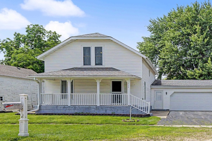 113 Beebe, WARREN, Illinois 61087, 3 Bedrooms Bedrooms, ,2 BathroomsBathrooms,House,For Sale,Beebe,202604052