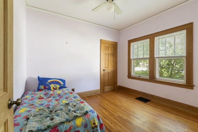 1611 YONGE, ROCKFORD, Illinois 61103, 2 Bedrooms Bedrooms, ,1 BathroomBathrooms,House,For Sale,YONGE,202604053