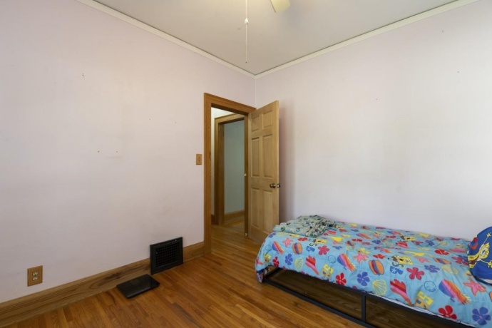 1611 YONGE, ROCKFORD, Illinois 61103, 2 Bedrooms Bedrooms, ,1 BathroomBathrooms,House,For Sale,YONGE,202604053