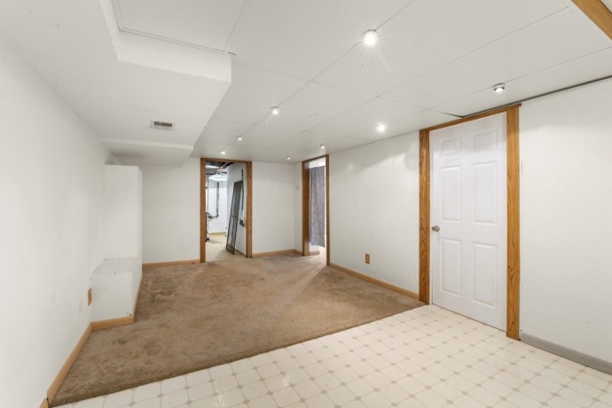 1611 YONGE, ROCKFORD, Illinois 61103, 2 Bedrooms Bedrooms, ,1 BathroomBathrooms,House,For Sale,YONGE,202604053