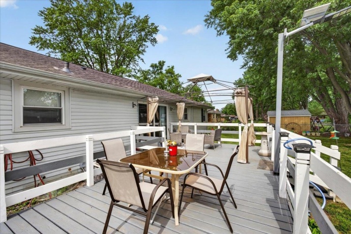 879 Inman, BELOIT, Illinois 53511, 4 Bedrooms Bedrooms, ,2 BathroomsBathrooms,House,For Sale,Inman,202604055