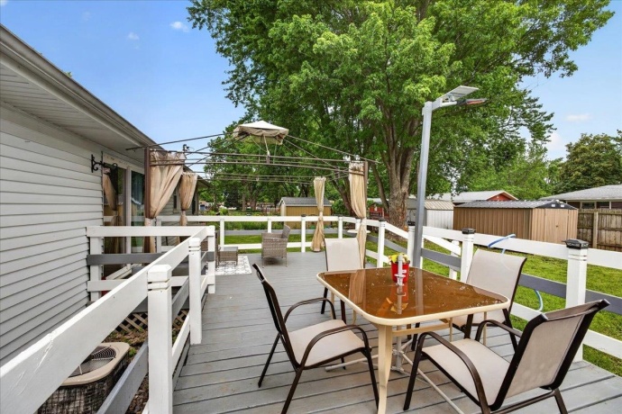 879 Inman, BELOIT, Illinois 53511, 4 Bedrooms Bedrooms, ,2 BathroomsBathrooms,House,For Sale,Inman,202604055