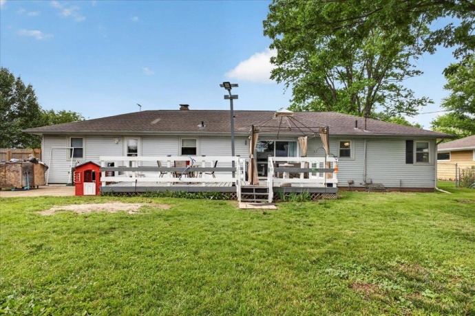 879 Inman, BELOIT, Illinois 53511, 4 Bedrooms Bedrooms, ,2 BathroomsBathrooms,House,For Sale,Inman,202604055
