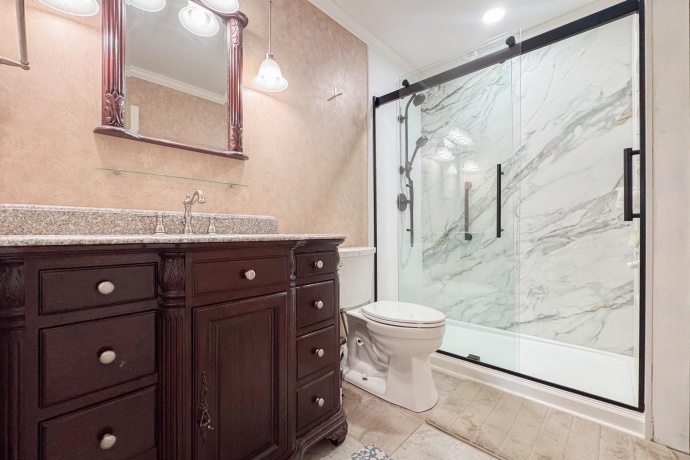 836 Golf Course, CRYSTAL LAKE, Illinois 60014, 3 Bedrooms Bedrooms, ,2 BathroomsBathrooms,House,For Sale,Golf Course,202604060