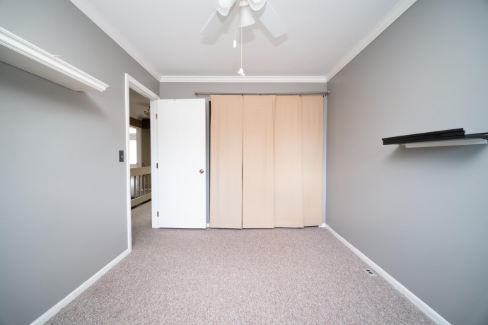 836 Golf Course, CRYSTAL LAKE, Illinois 60014, 3 Bedrooms Bedrooms, ,2 BathroomsBathrooms,House,For Sale,Golf Course,202604060