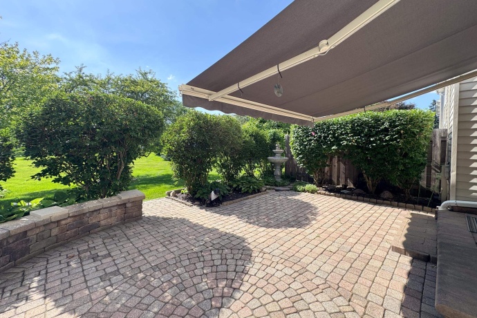 836 Golf Course, CRYSTAL LAKE, Illinois 60014, 3 Bedrooms Bedrooms, ,2 BathroomsBathrooms,House,For Sale,Golf Course,202604060