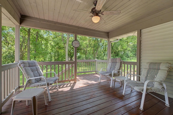 813 Shadow Bluff, GALENA, Illinois 61036, 3 Bedrooms Bedrooms, ,3 BathroomsBathrooms,Condominium,For Sale,Shadow Bluff,202604061