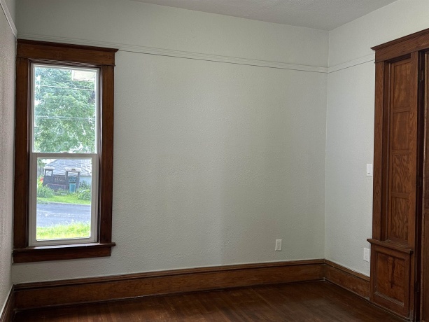 202 Clay, SAVANNA, Illinois 61074, 2 Bedrooms Bedrooms, ,1 BathroomBathrooms,House,For Sale,Clay,202604062