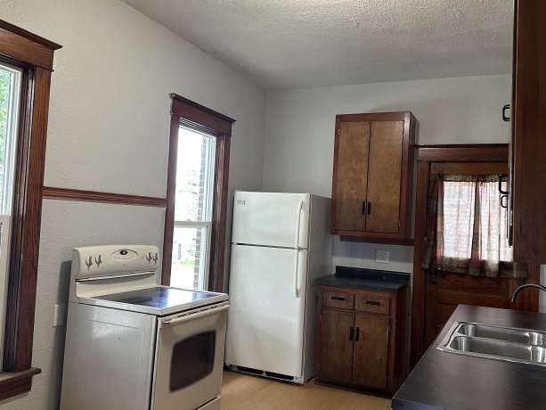 202 Clay, SAVANNA, Illinois 61074, 2 Bedrooms Bedrooms, ,1 BathroomBathrooms,House,For Sale,Clay,202604062