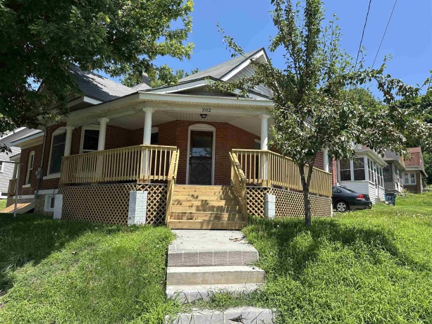 202 Clay, SAVANNA, Illinois 61074, 2 Bedrooms Bedrooms, ,1 BathroomBathrooms,House,For Sale,Clay,202604062