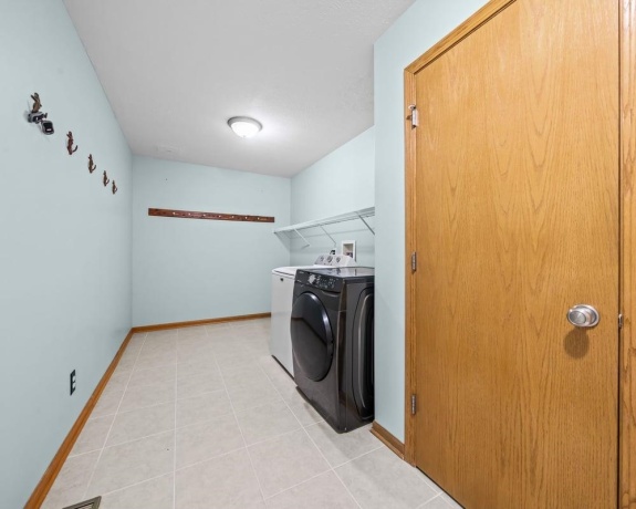 1017 Northwestern, DAVIS JUNCTION, Illinois 61020, 4 Bedrooms Bedrooms, ,2 BathroomsBathrooms,House,For Sale,Northwestern,202604068