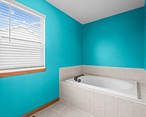 1017 Northwestern, DAVIS JUNCTION, Illinois 61020, 4 Bedrooms Bedrooms, ,2 BathroomsBathrooms,House,For Sale,Northwestern,202604068