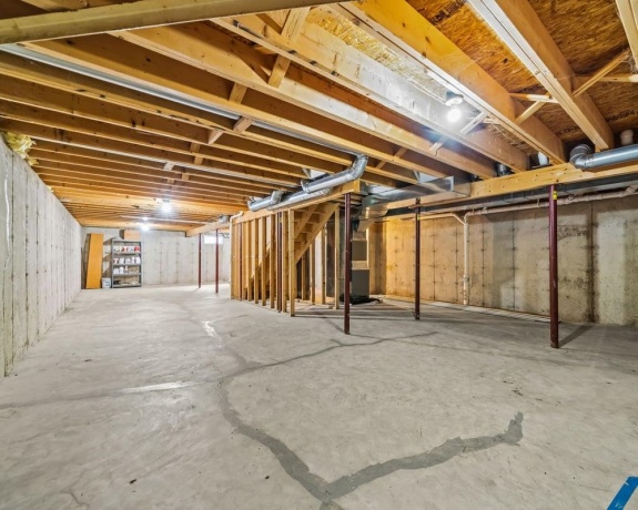 1017 Northwestern, DAVIS JUNCTION, Illinois 61020, 4 Bedrooms Bedrooms, ,2 BathroomsBathrooms,House,For Sale,Northwestern,202604068