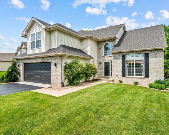 1017 Northwestern, DAVIS JUNCTION, Illinois 61020, 4 Bedrooms Bedrooms, ,2 BathroomsBathrooms,House,For Sale,Northwestern,202604068