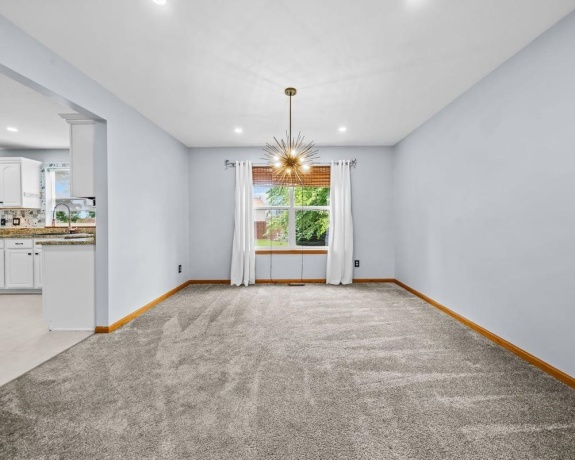 1017 Northwestern, DAVIS JUNCTION, Illinois 61020, 4 Bedrooms Bedrooms, ,2 BathroomsBathrooms,House,For Sale,Northwestern,202604068