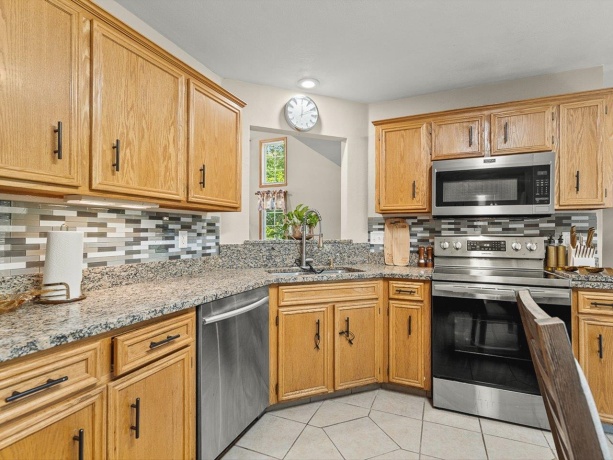 3476 Valley Woods, CHERRY VALLEY, Illinois 61016, 3 Bedrooms Bedrooms, ,3 BathroomsBathrooms,House,For Sale,Valley Woods,202604069