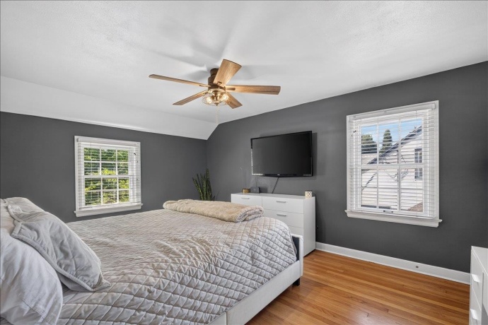 1615 Carney, ROCKFORD, Illinois 61103, 3 Bedrooms Bedrooms, ,1 BathroomBathrooms,House,For Sale,Carney,202604072