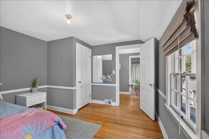 1615 Carney, ROCKFORD, Illinois 61103, 3 Bedrooms Bedrooms, ,1 BathroomBathrooms,House,For Sale,Carney,202604072