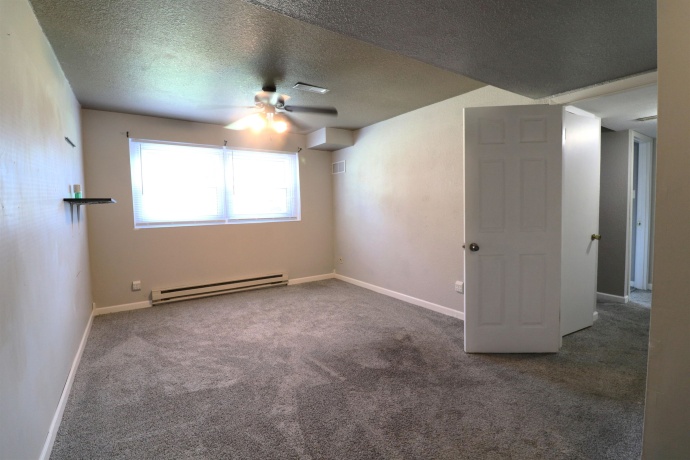 1719 Revere, FREEPORT, Illinois 61032, 4 Bedrooms Bedrooms, ,1 BathroomBathrooms,House,For Sale,Revere,202604074