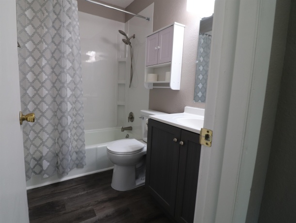 1719 Revere, FREEPORT, Illinois 61032, 4 Bedrooms Bedrooms, ,1 BathroomBathrooms,House,For Sale,Revere,202604074