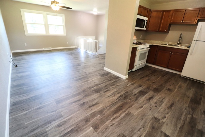 1719 Revere, FREEPORT, Illinois 61032, 4 Bedrooms Bedrooms, ,1 BathroomBathrooms,House,For Sale,Revere,202604074