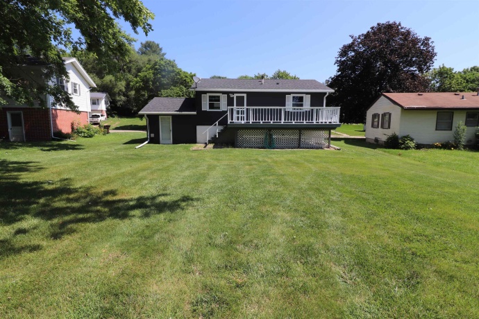 1719 Revere, FREEPORT, Illinois 61032, 4 Bedrooms Bedrooms, ,1 BathroomBathrooms,House,For Sale,Revere,202604074