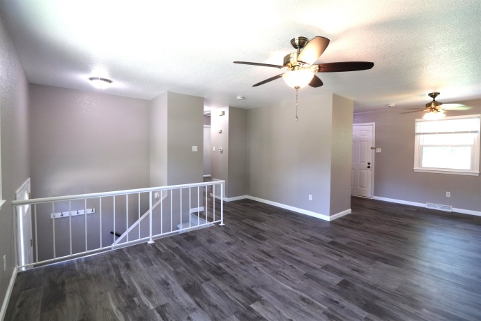 1719 Revere, FREEPORT, Illinois 61032, 4 Bedrooms Bedrooms, ,1 BathroomBathrooms,House,For Sale,Revere,202604074