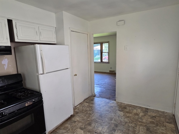 3220 Montrose, ROCKFORD, Illinois 61101, 3 Bedrooms Bedrooms, ,1 BathroomBathrooms,House,For Sale,Montrose,202604075