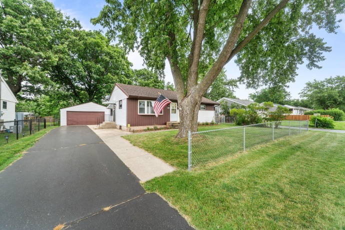 1006 Copper, MACHESNEY PARK, Illinois 61115, 3 Bedrooms Bedrooms, ,1 BathroomBathrooms,House,For Sale,Copper,202604079