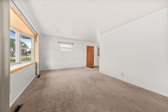 1006 Copper, MACHESNEY PARK, Illinois 61115, 3 Bedrooms Bedrooms, ,1 BathroomBathrooms,House,For Sale,Copper,202604079