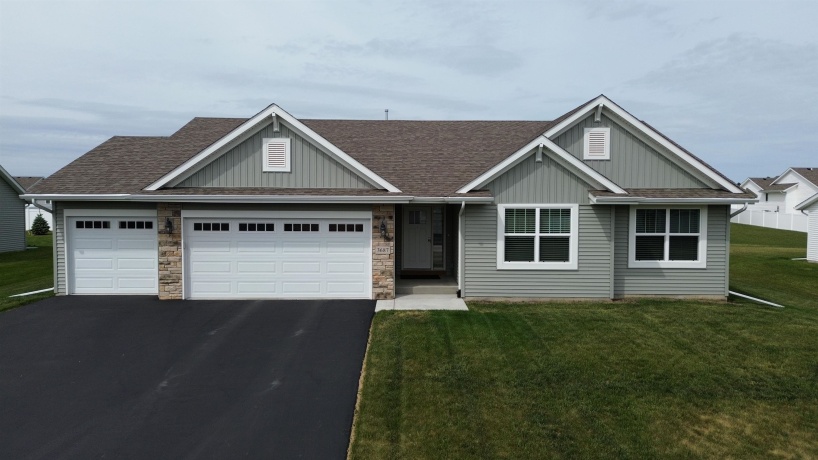 3687 CARDINAL, BELOIT, Wisconsin 53511, 3 Bedrooms Bedrooms, ,2 BathroomsBathrooms,House,For Sale,CARDINAL,202604082